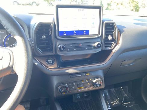 Certified 2021 Ford Bronco Sport Outer Banks AWD/4WD image 23