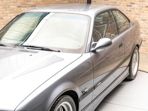 Used 1995 BMW M3 Coupe image 25