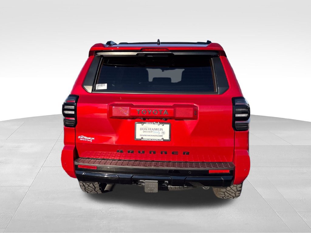 Used 2025 Toyota 4Runner TRD Sport Premium w/ Tow Technology Package AWD/4WD image 4