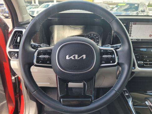 Used 2022 Kia Sorento SX image 26