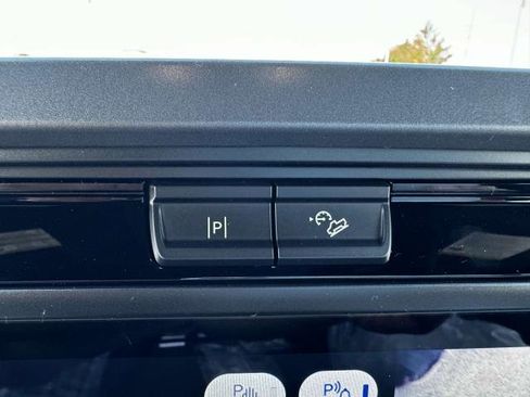 New 2025 Ford F150 Lariat w/ Equipment Group 501A Mid image 30