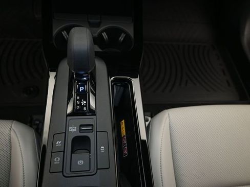 New 2026 Toyota Prius XLE image 8