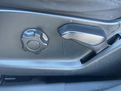 Used 2021 Ford EcoSport SE image 37