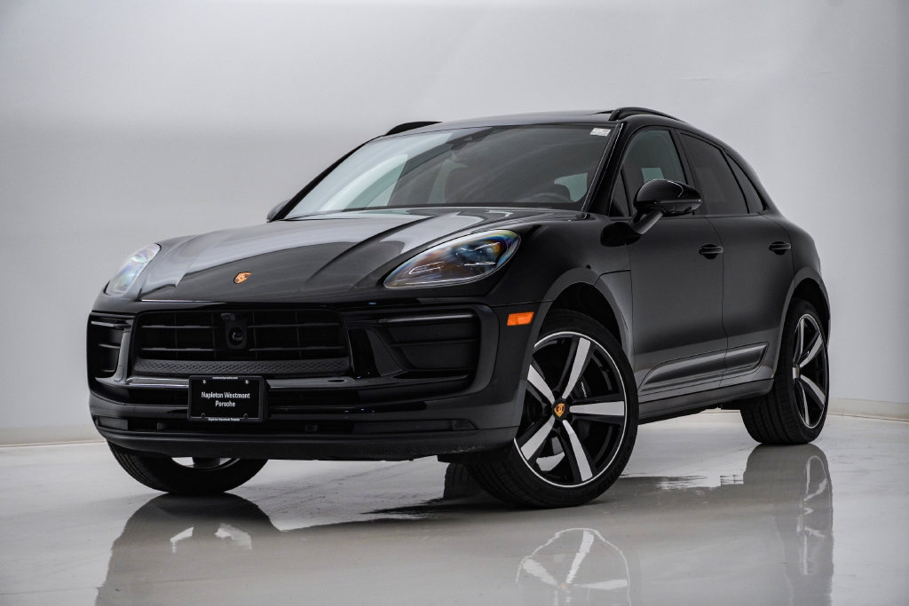 Certified 2026 Porsche Macan AWD/4WD image 1