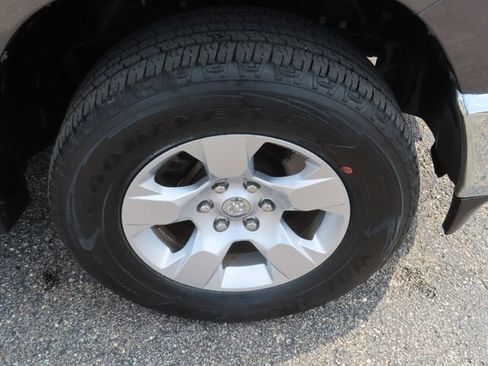 Used 2023 RAM 1500 Big Horn AWD/4WD image 15