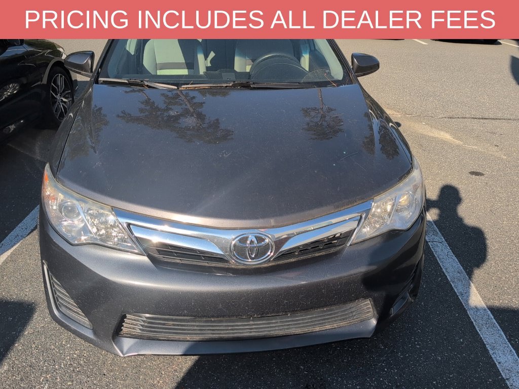 Used 2012 Toyota Camry LE FWD image 13