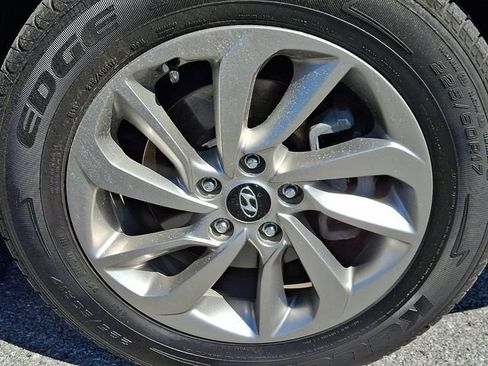 Used 2017 Hyundai Tucson SE w/ SE Popular Package 02 AWD/4WD image 8