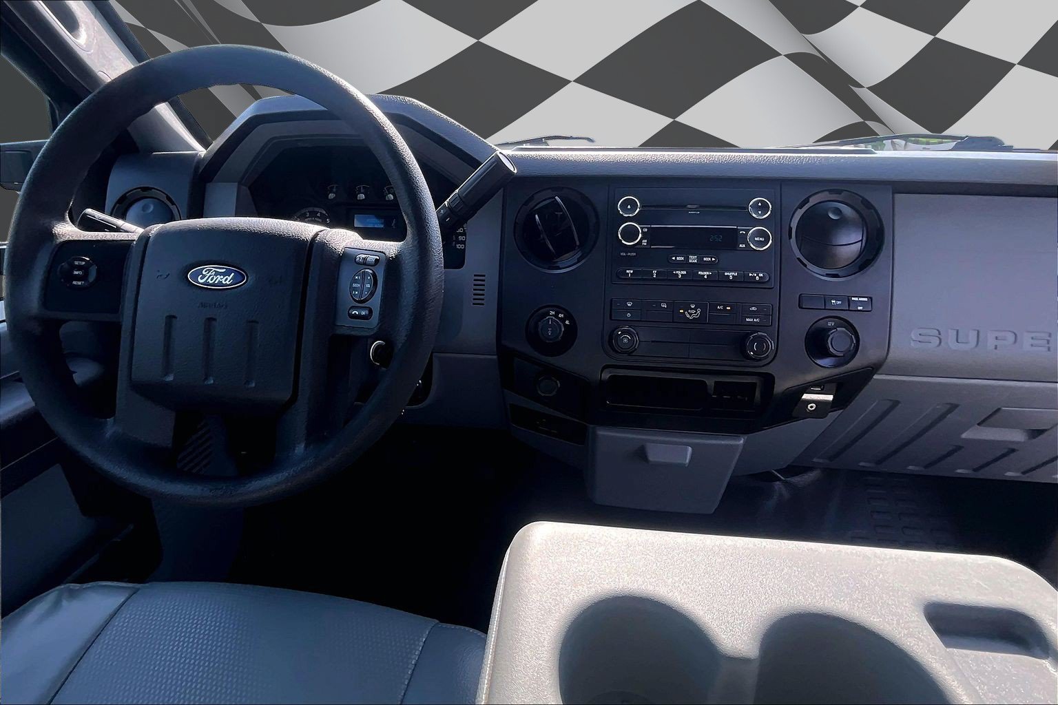 Used 2016 Ford F250 XL w/ Power Equipment Group AWD/4WD image 17