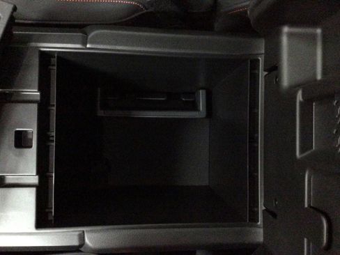 Used 2024 Nissan Titan PRO-4X w/ Pro-4x Utility Package image 37