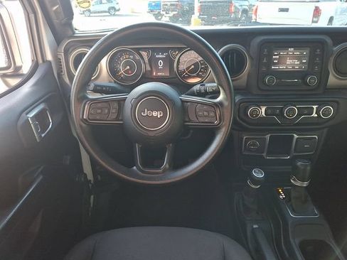 Used 2021 Jeep Wrangler Unlimited Sport AWD/4WD image 11