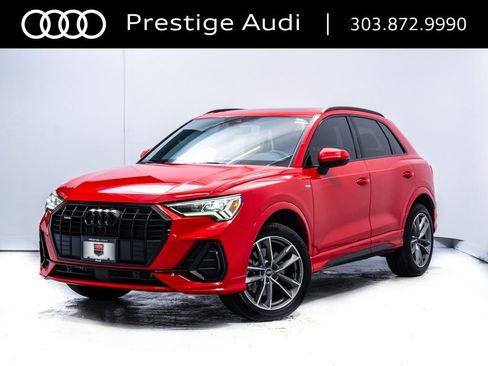 Used 2024 Audi Q3 2.0T Premium Plus w/ Premium Plus Package AWD/4WD image 1