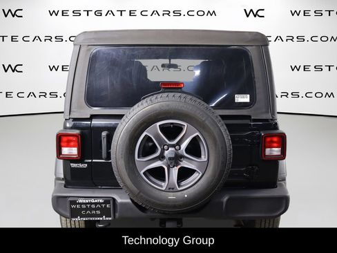 Used 2021 Jeep Wrangler Unlimited Sport AWD/4WD image 4