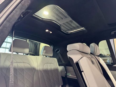 Used 2023 BMW X7 xDrive40i w/ Premium Package image 21