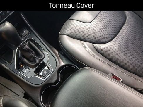 Used 2019 Jeep Cherokee Limited w/ Luxury Group image 21