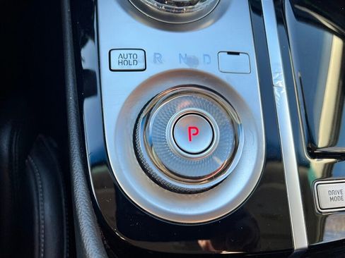 Used 2023 Genesis G80 2.5T image 32