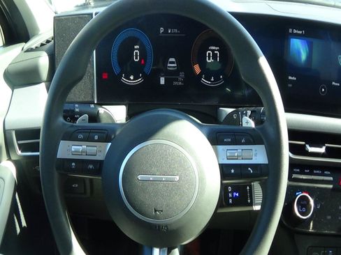Used 2025 Hyundai Sonata SEL FWD image 18