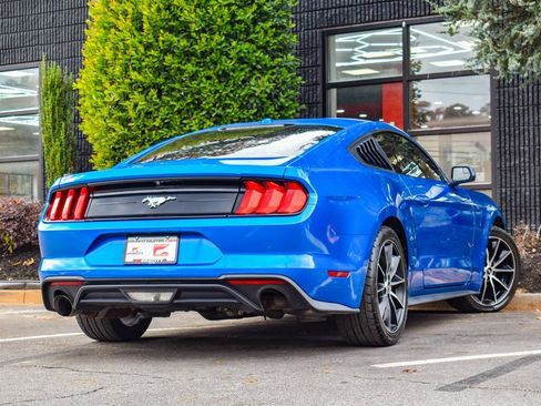 Used 2019 Ford Mustang EcoBoost image 17