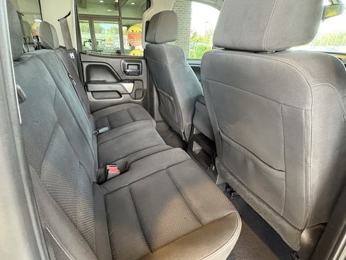 Used 2019 Chevrolet Silverado 1500 LT AWD/4WD image 27