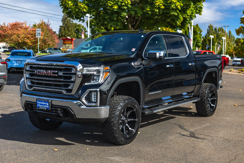 Used 2020 GMC Sierra 1500 SLT w/ SLT Premium Package AWD/4WD image 4