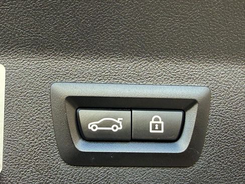 Used 2022 BMW X3 xDrive30i w/ Premium Package 2 (ZPA) image 11