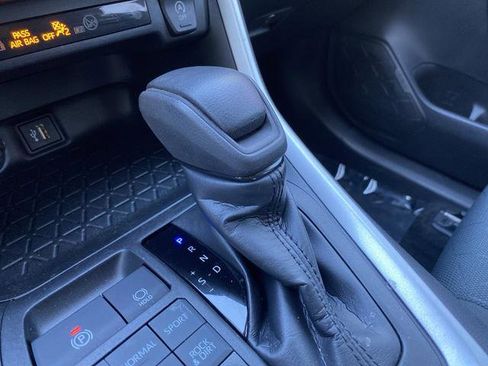 Used 2023 Toyota RAV4 XLE w/ Convenience Package image 21