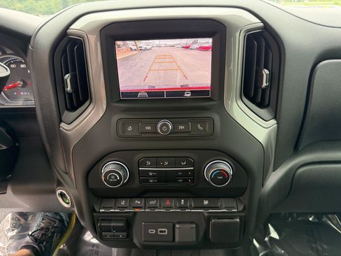 Used 2024 Chevrolet Silverado 2500 Custom w/ Custom Value Package AWD/4WD image 29