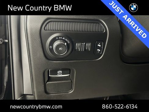 Used 2022 Jeep Wagoneer Series I w/ Premium Group I image 19