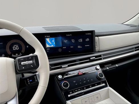 Certified 2026 Hyundai Santa Fe SE AWD/4WD image 9