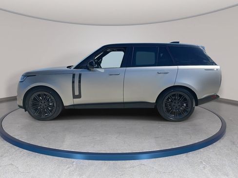 New 2026 Land Rover Range Rover SE AWD/4WD image 8