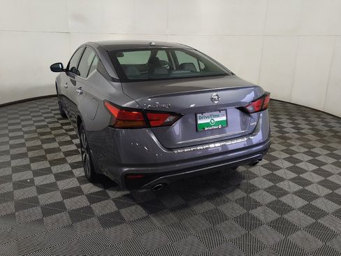 Used 2019 Nissan Altima 2.5 SL AWD/4WD image 6