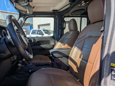 Used 2021 Jeep Gladiator Overland w/ Popular Equipment Package image 13