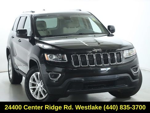 Used 2014 Jeep Grand Cherokee Laredo w/ 18" Wheel & 8.4" Radio Group AWD/4WD image 2