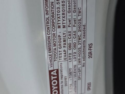 Used 2021 Toyota Highlander XSE AWD/4WD image 36