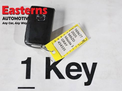 Used 2025 MAZDA MAZDA3 s image 26