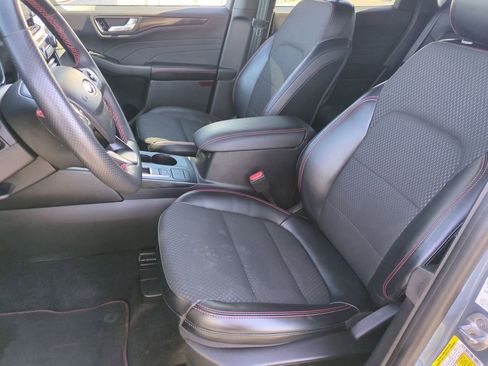 Used 2023 Ford Escape ST-Line image 15