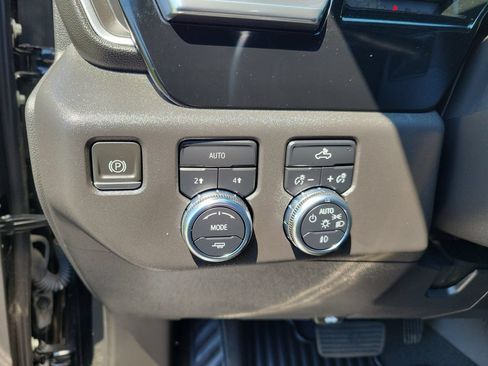 Used 2023 GMC Sierra 1500 Elevation AWD/4WD image 23
