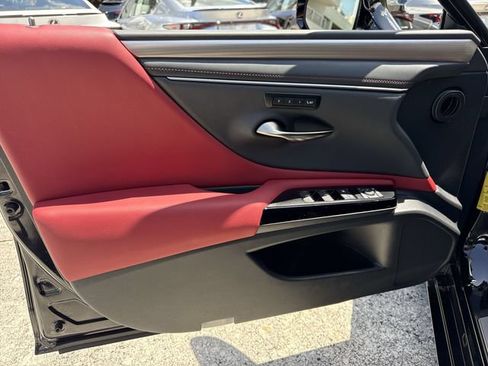 Certified 2024 Lexus ES 350 F Sport w/ Accessory Package (Z2) FWD image 13