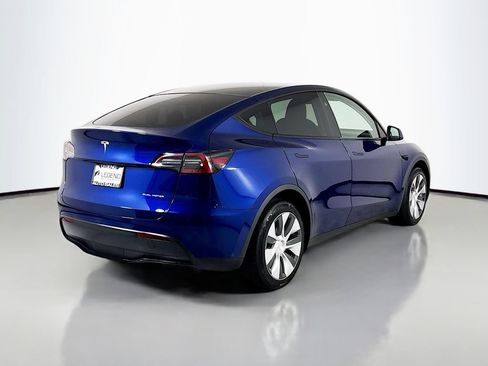 Used 2023 Tesla Model Y Long Range AWD/4WD image 5