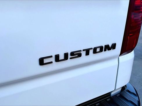 Used 2024 Chevrolet Silverado 1500 Custom w/ LPO, Dark Essentials Package AWD/4WD image 10