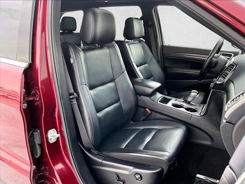 Used 2022 Jeep Grand Cherokee Limited RWD image 9