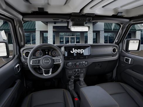 New 2025 Jeep Wrangler Unlimited Sahara AWD/4WD image 17