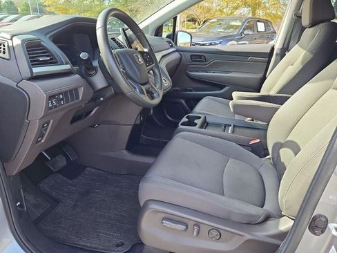 Used 2024 Honda Odyssey EX image 18