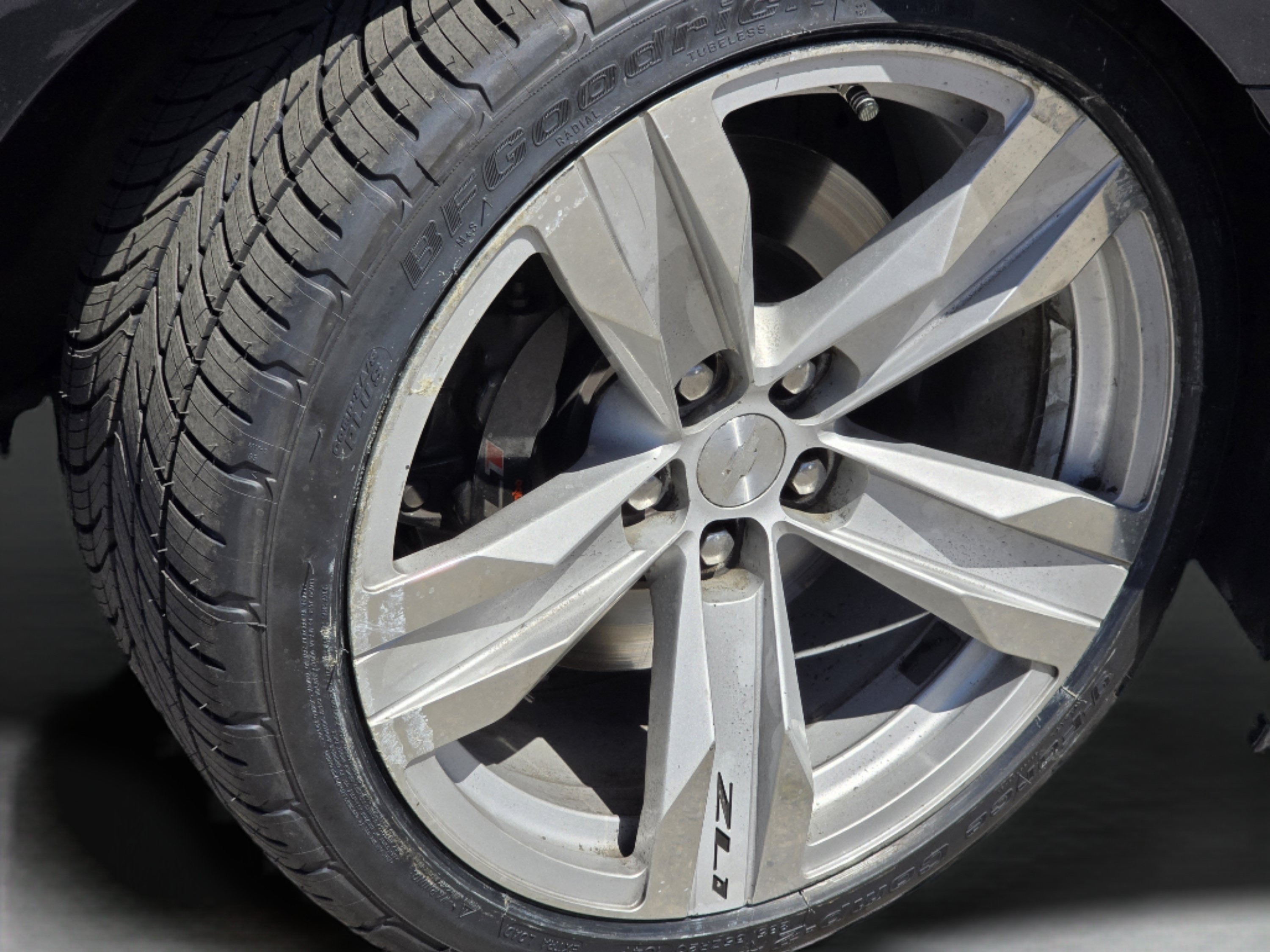 Used 2013 Chevrolet Camaro ZL1 RWD image 24