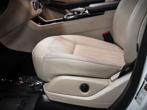 Used 2017 Mercedes-Benz GLE 350 image 11