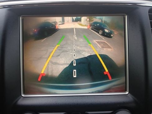 Used 2017 Jeep Grand Cherokee Limited RWD image 9
