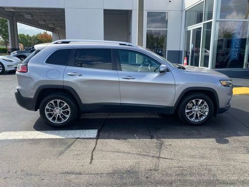 Used 2020 Jeep Cherokee Latitude Plus w/ Comfort/Convenience Group image 11