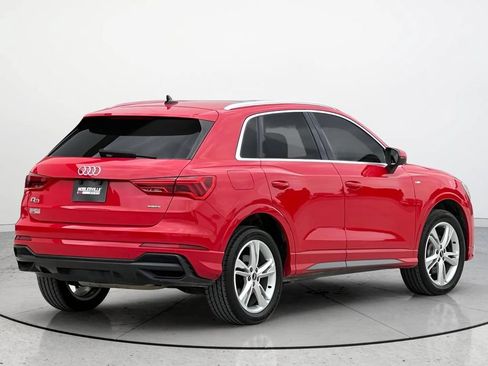 Used 2022 Audi Q3 2.0T Premium Plus w/ Premium Plus Package AWD/4WD image 2