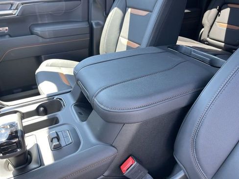 New 2026 GMC Sierra 1500 AT4 w/ Technology Package AWD/4WD image 20