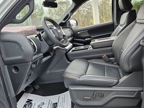 New 2025 Ford Expedition Tremor image 6