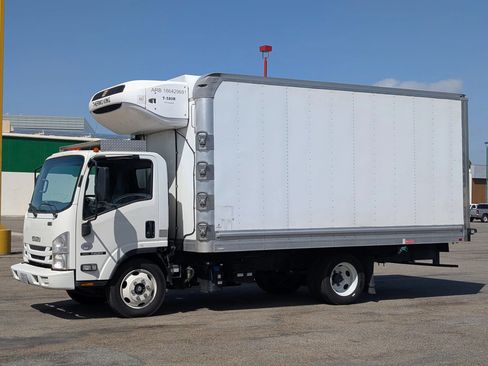 Used 2019 Isuzu NQR RWD image 4